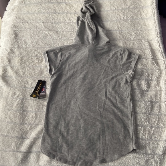 NFL 49ers Logo Hooded Gray Short-sleeve Sweatshirt - Picture 3 of 5